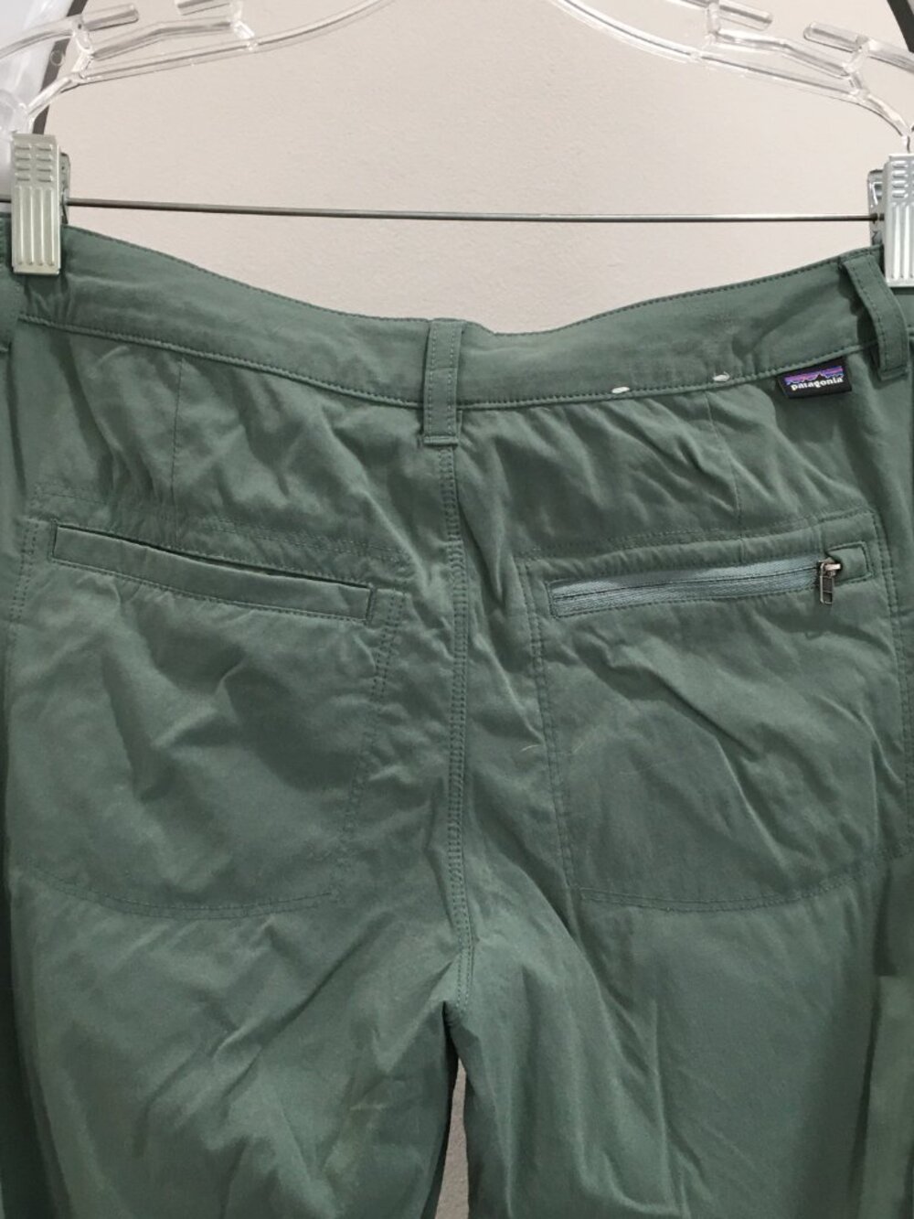 PATAGONIA Green Adjustable Convertible Leg Zip Pockets Hiking Activewear Pant - Picture 14 of 16
